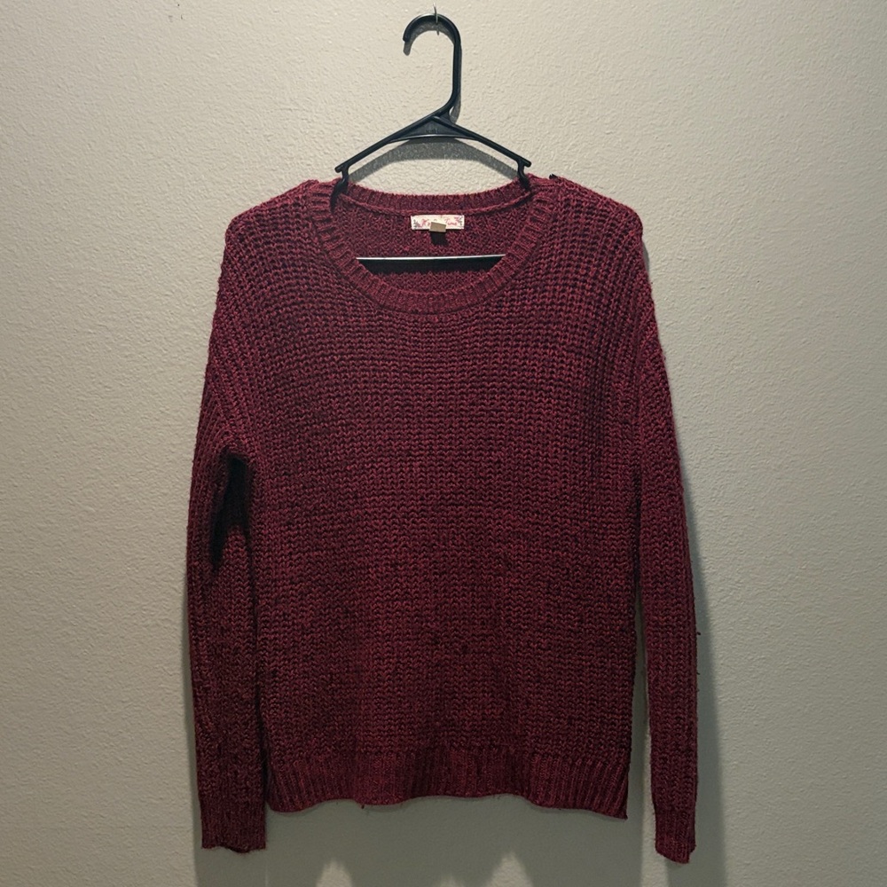 It’s Our Time Burgundy Chunky Knit Sweater Size S — Side Eyelets / Crew Neck